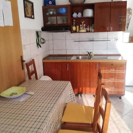 Appartement Marijana, Matkino 13a Selce