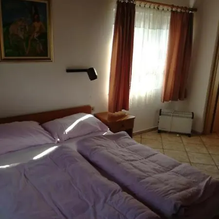 Marijana, Matkino 13a سيلتسي